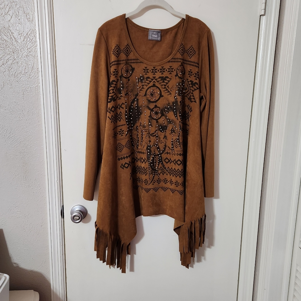I'm Vocal suede-like top